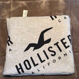 Hollister Blanket